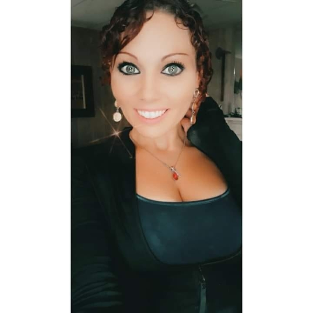 Meet your Posher, Sabrina